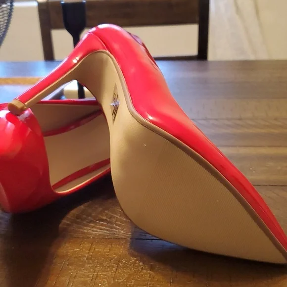 Red Faux Patent Leather Heels - Picture 2 of 9